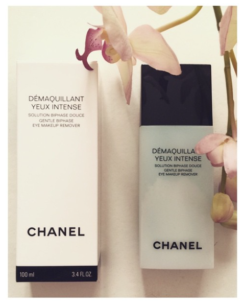 Chanel Demaquillant Yeux Intense (Eye Make up remover)